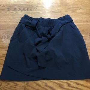 Athleta skort- XS navy blue.
